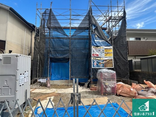 ●19(土)～23(水)現地説明会！　生駒市小明町　限定1邸の外観|建築中ですが現地を見ると分かる事もございますので、ぜひ一度現地をご覧ください。