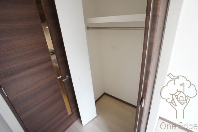 レジュールアッシュ梅田北の収納