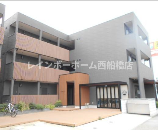 Ligere南行徳West
