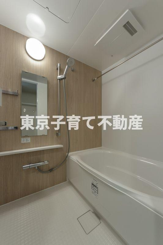 ステラメゾン田端の浴室