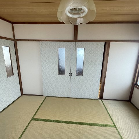 室蘭市絵鞆町2丁目2-3戸建の内装
