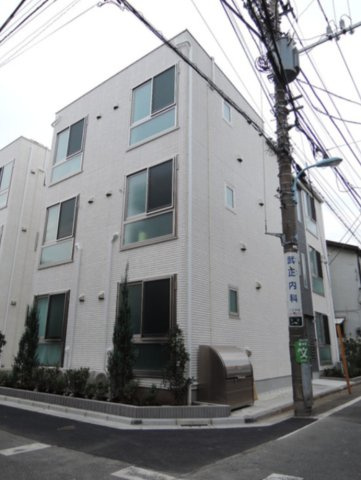 中野区本町６丁目のアパート