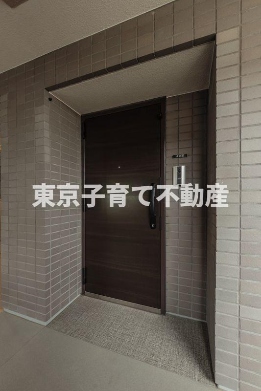 ステラメゾン田端の玄関