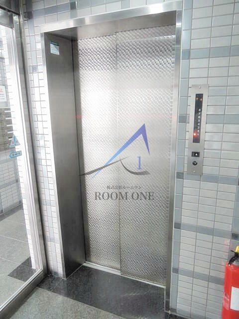 日神パレス亀戸のその他共用部分|エレベーターです。