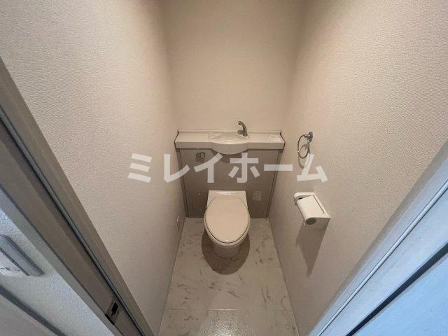 グランドフォーレヤマモトのトイレ|同建物内別のお部屋の参考写真になります。