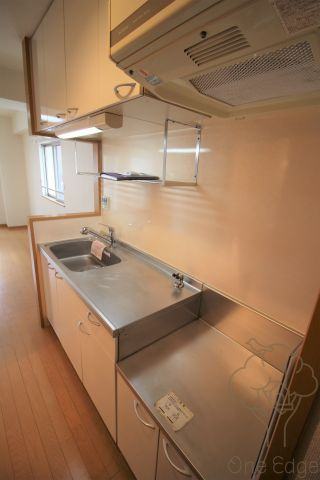 ラフレシール同心のキッチン