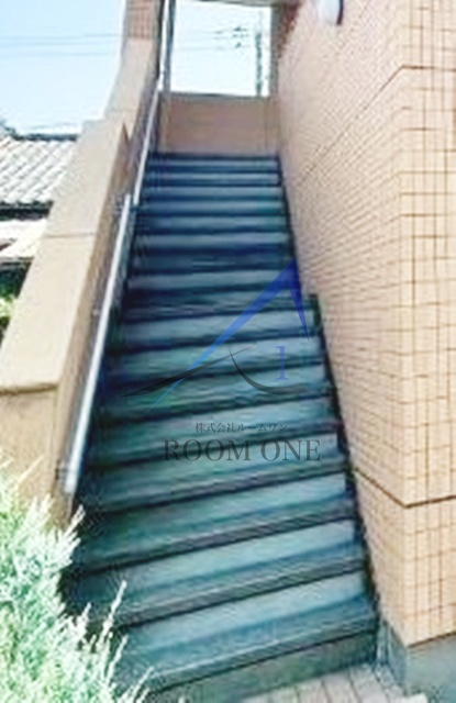 ベル　グラースのその他共用部分|共用階段です。