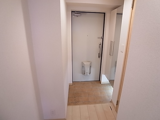 神戸市須磨区衣掛町４丁目の賃貸マンションの玄関|玄関