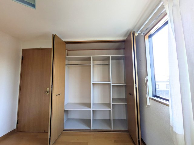 湯の山2丁目戸建ての収納|                                                  