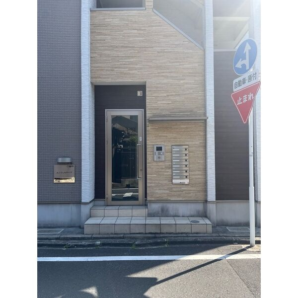 エンジェルケープ　名古屋市賃貸　仲介手数料無料のエントランス