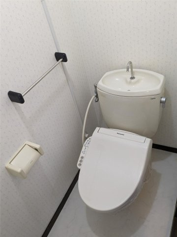 フォーブル大東のトイレ