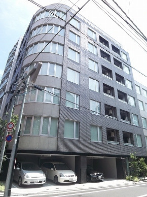 ラフィネジュ学芸大学の外観