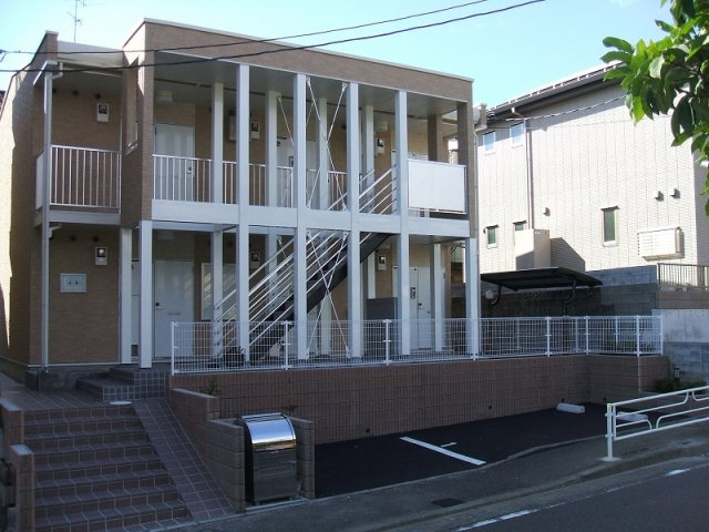 レオパレス朱鷺の外観