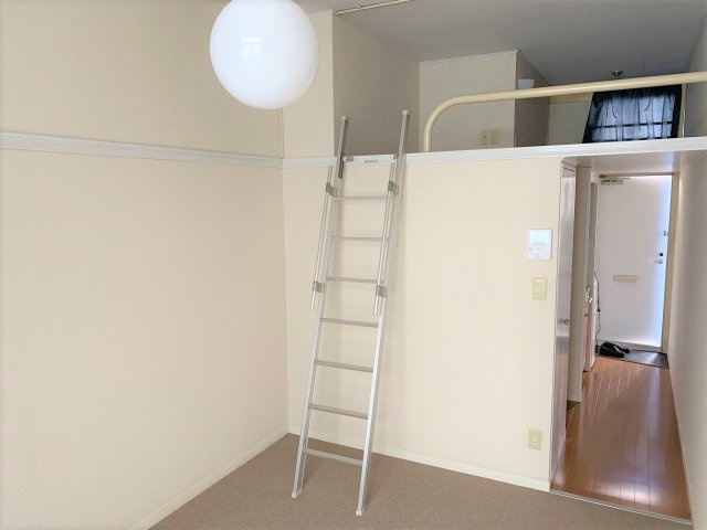 レオパレスヨコハマミナミの居間・リビング|1階タイプのお部屋です。