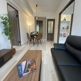 ◎高座郡寒川町宮山　湘南サザン260◎の居間・リビング|ご家族が集まるリビングスペース♪
