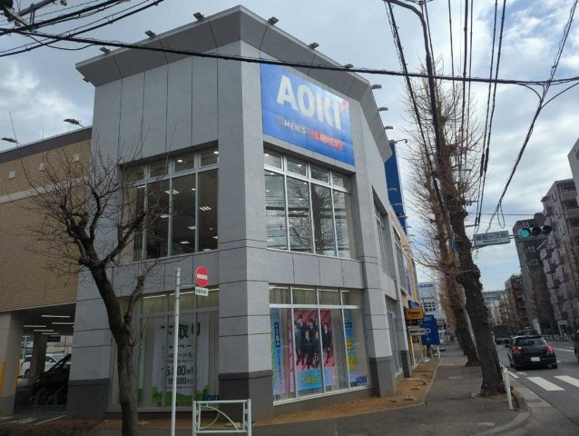 レオパレスポピンズの周辺
