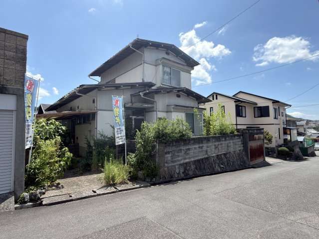 焼山東2丁目　土地の外観|解体更地渡しです。閑静な住宅地に位置する物件です。