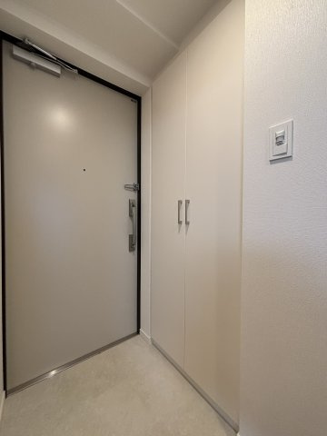 ケイディーエックスレジデンス原木中山の収納