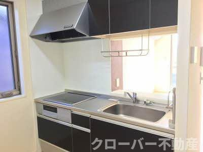 シャーメゾン郡家 C棟のキッチン
