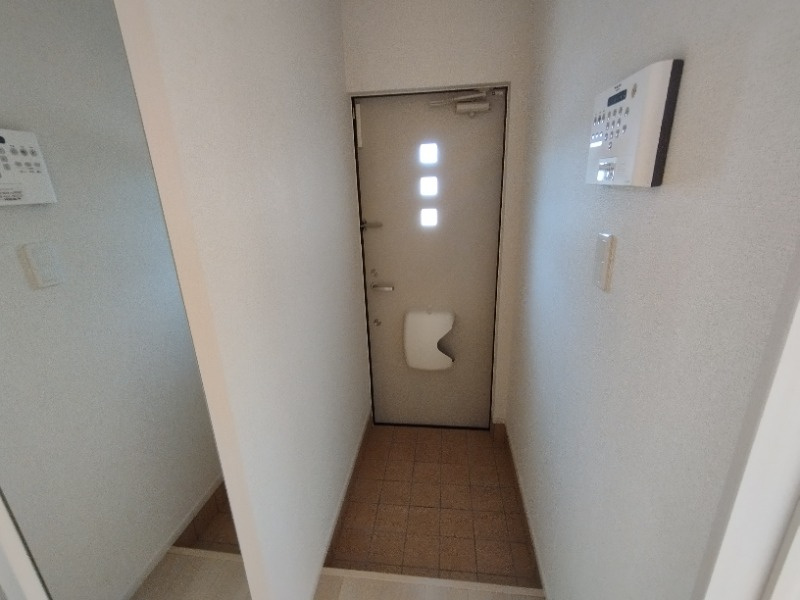 クルール大門の玄関