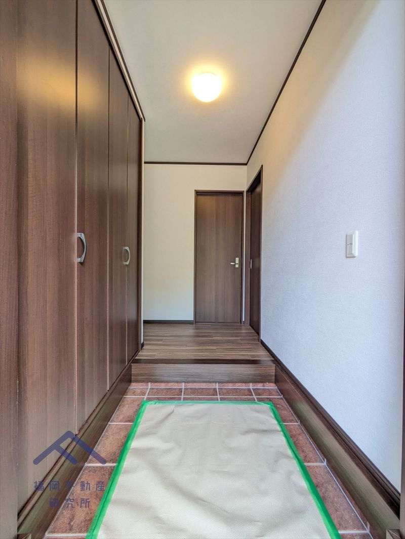 古賀市薬王寺　戸建ての玄関