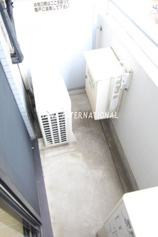 アーバンコート南行徳２のバルコニー|他部屋参考写真
