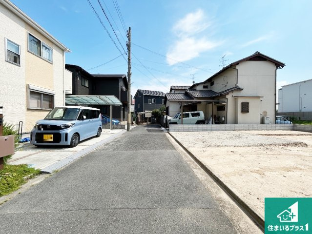 1(土)2(日)現地説明会　天理市前栽町の前面道路含む現地写真|周辺は閑静な住宅街です。前面道路もしっかりと有りますので車の出し入れも安心ですよ！