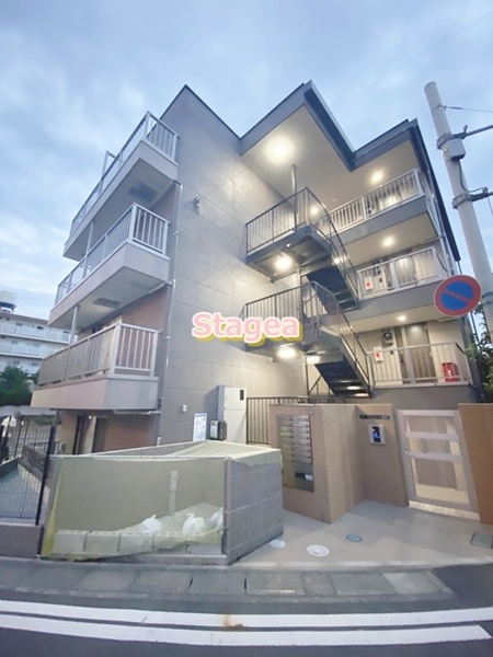 アーバンコート浦和の外観