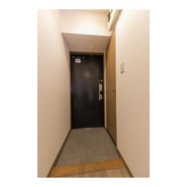 アビタシオン南葛西Ⅱの玄関|※写真は同タイプ住戸です。