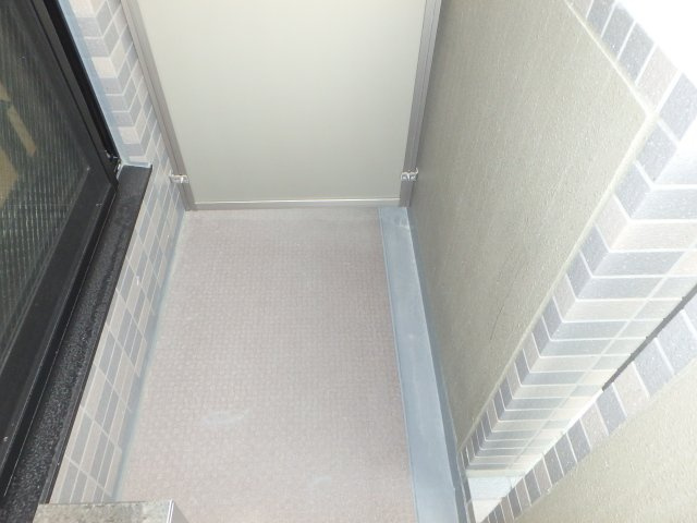 ルーブル新丸子のバルコニー|他のお部屋の参考写真となります。