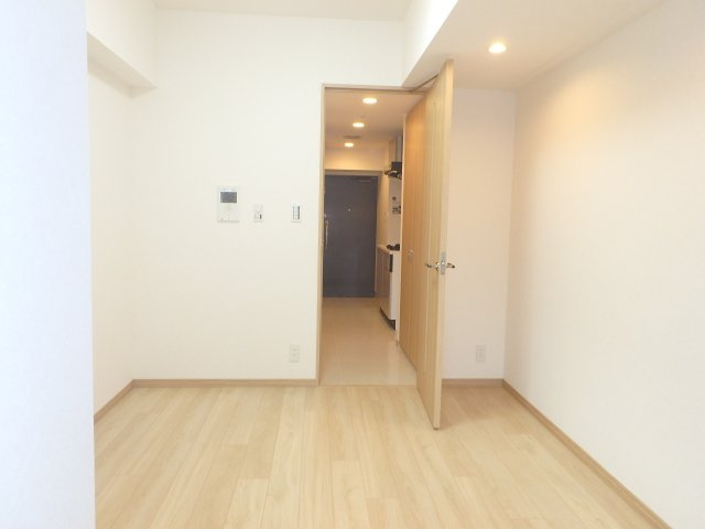 ルーブル新丸子の洋室|他のお部屋の参考写真となります。