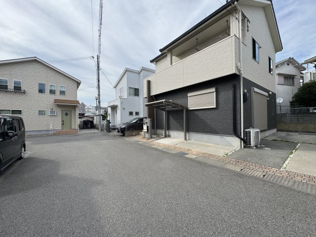 明石市二見町東二見戸建の前面道路含む現地写真