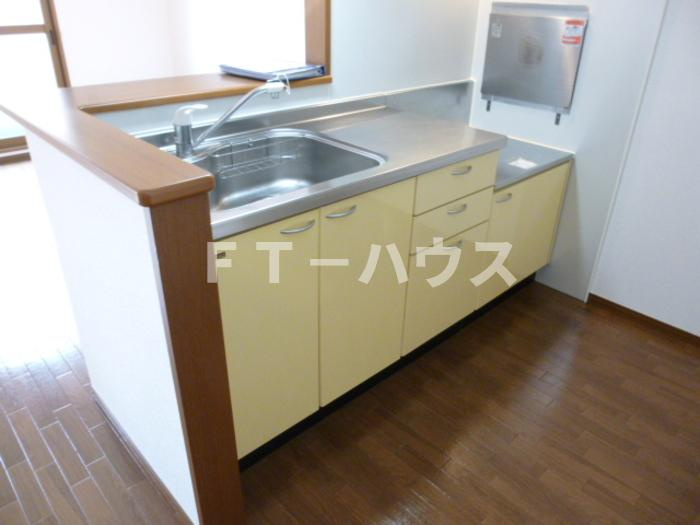 ヴェルドミール本八幡のキッチン