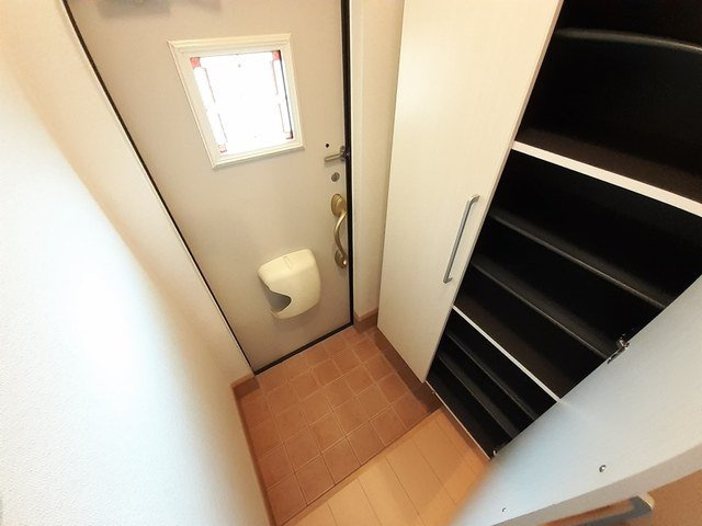 アルドールの玄関