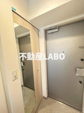 アーバンパーク田辺の玄関