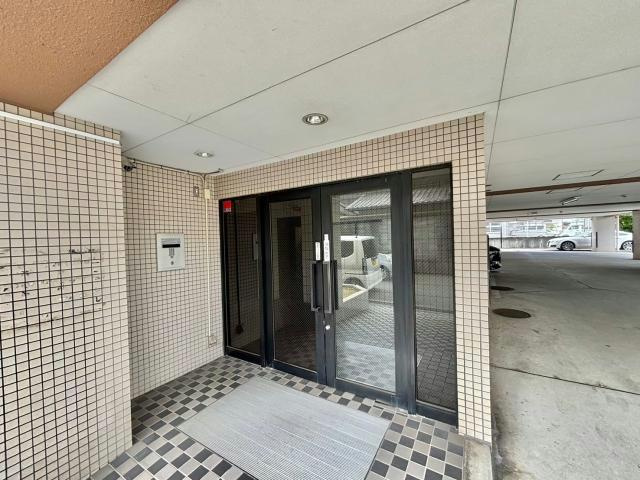 コム・ロワイヤル姫路幸町のエントランス