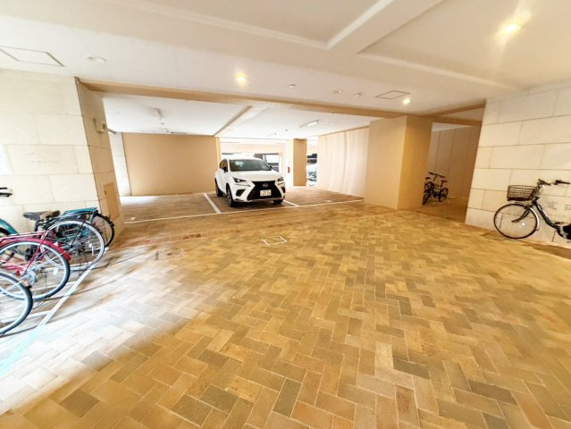 ハイムタケダT-9の駐車場