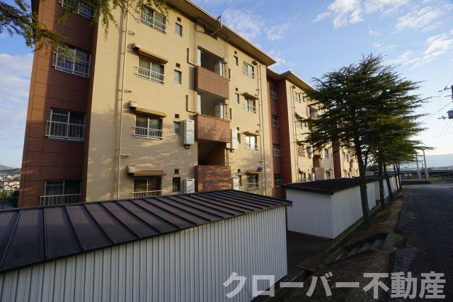 ココモタウン1番館の外観