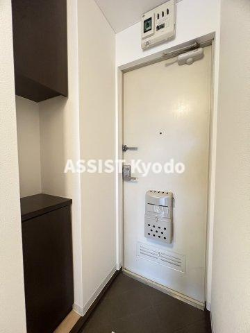 世田谷区桜上水１丁目のアパートの玄関