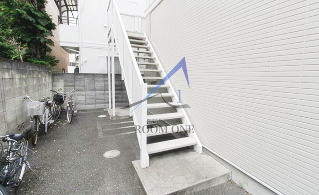 クレール川崎のその他共用部分|共用階段です。