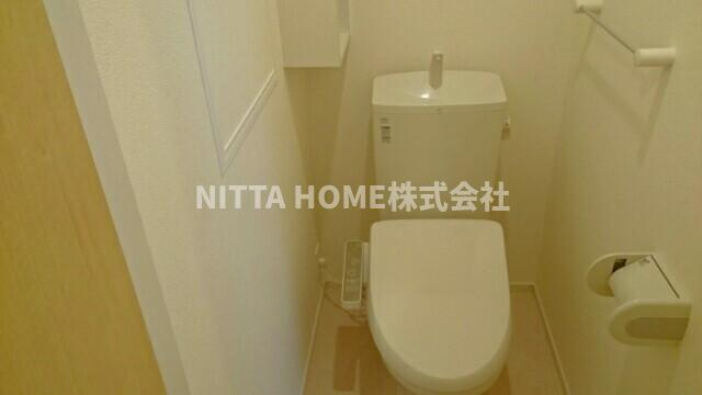 京丹後市峰山町荒山のアパートのトイレ|温水洗浄付きのトイレです◇