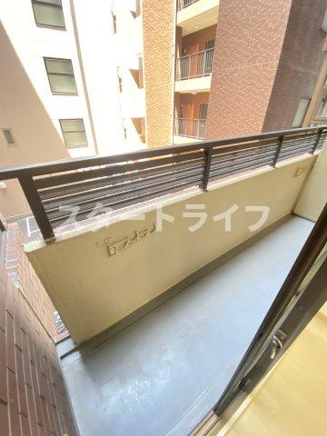 大阪市淀川区西中島２丁目の賃貸マンションのバルコニー|参考写真