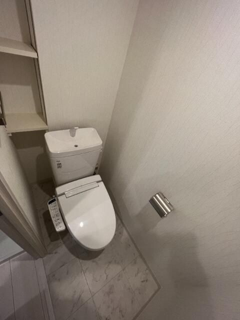 エクセレントアフィー横浜橋のトイレ