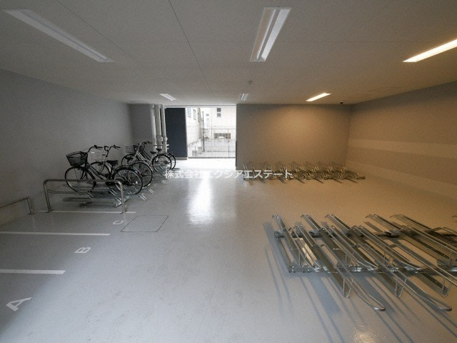 プレサンス上町台筆ヶ崎SOUTHのロビー