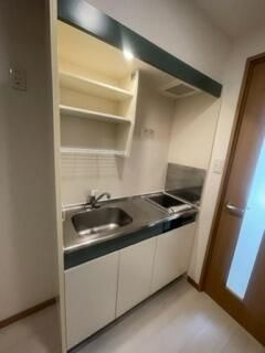市川市南八幡４丁目の賃貸マンションのキッチン