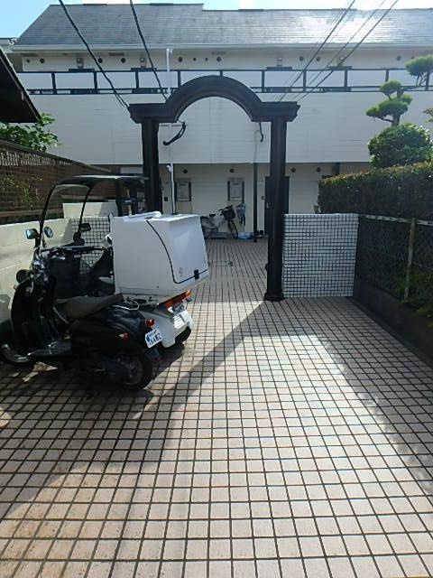 福岡市南区三宅２丁目のアパートのエントランス|エントランス写真