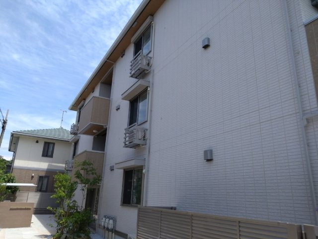 リヴィエール友丘の外観