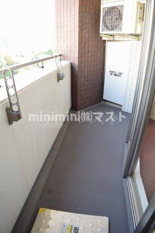 エスレジデンス学園坂のバルコニー