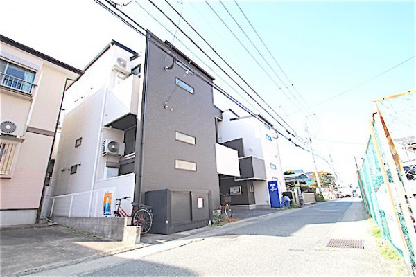 MarinStudio和白