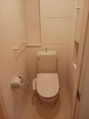 【トイレ】 | カーサ　ファミリア | トイレです